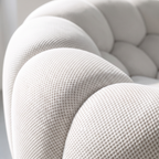 Close-up of the AP-89 bubble segments in Cloud White 3D spacer air-mesh